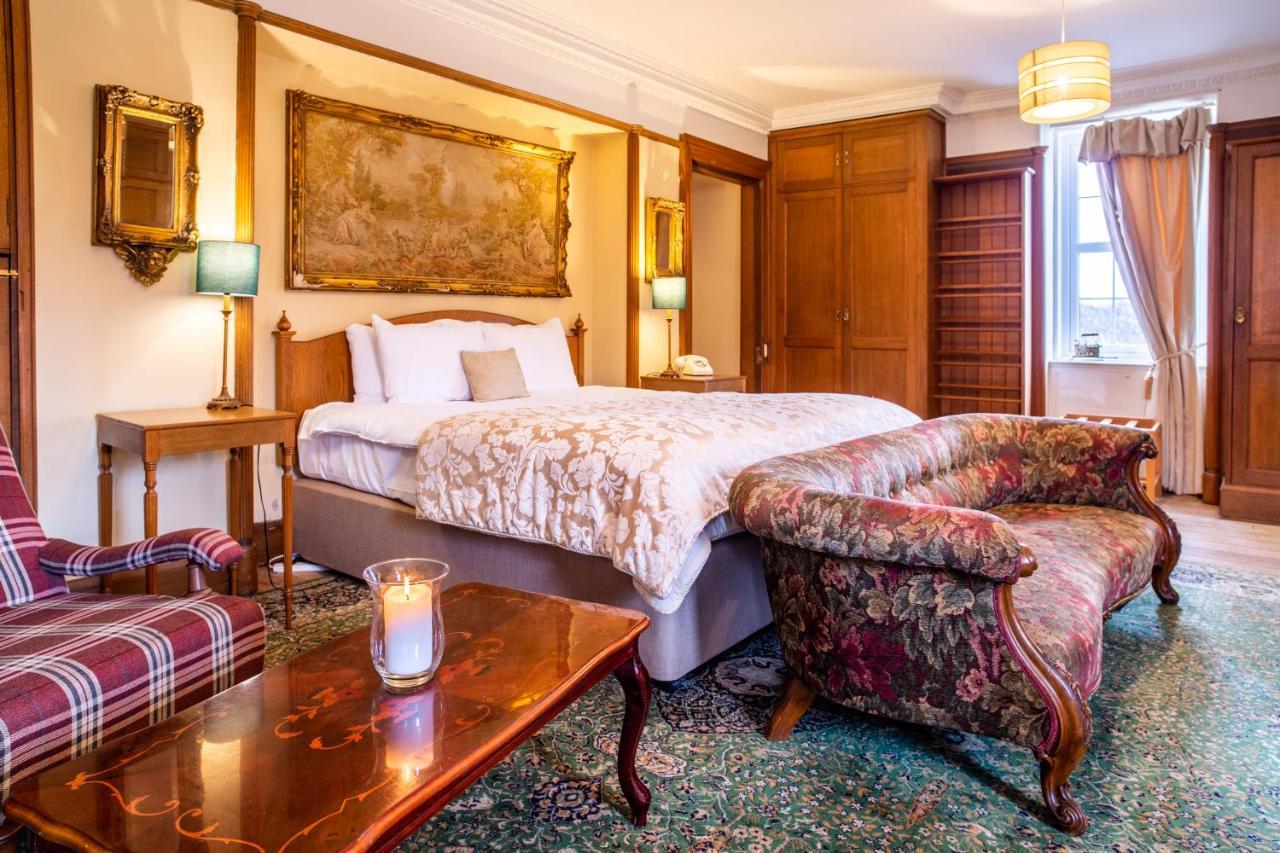 Dalmunzie Castle Hotel Spittal of Glenshee ภายนอก รูปภาพ