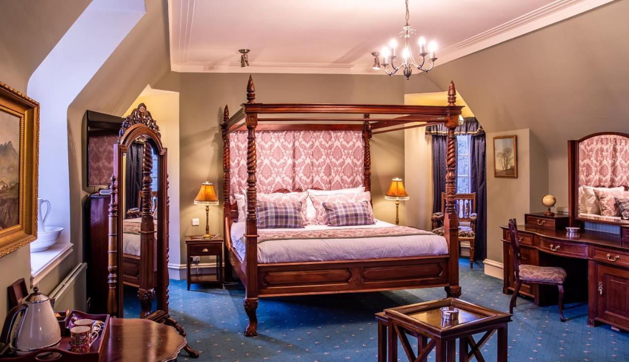 Dalmunzie Castle Hotel Spittal of Glenshee ภายนอก รูปภาพ