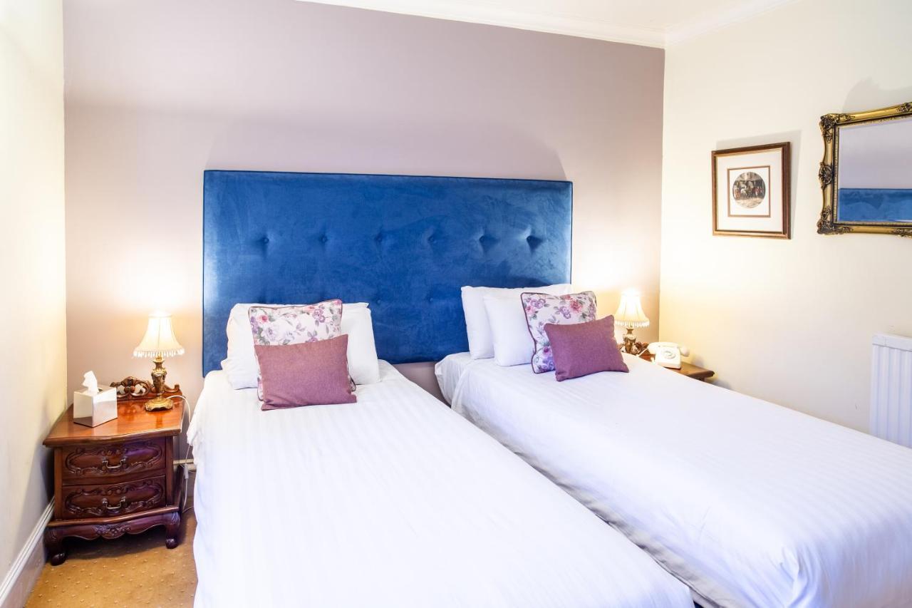 Dalmunzie Castle Hotel Spittal of Glenshee ภายนอก รูปภาพ