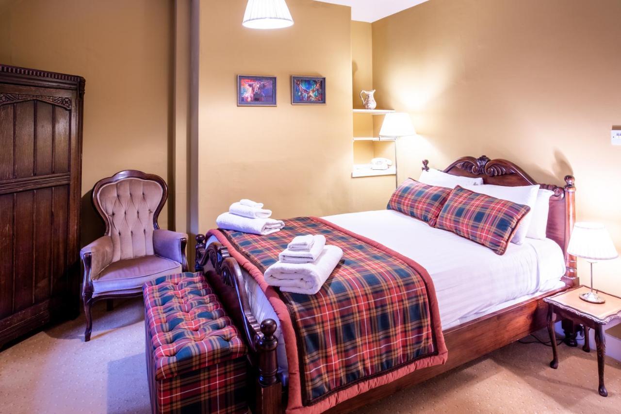 Dalmunzie Castle Hotel Spittal of Glenshee ภายนอก รูปภาพ