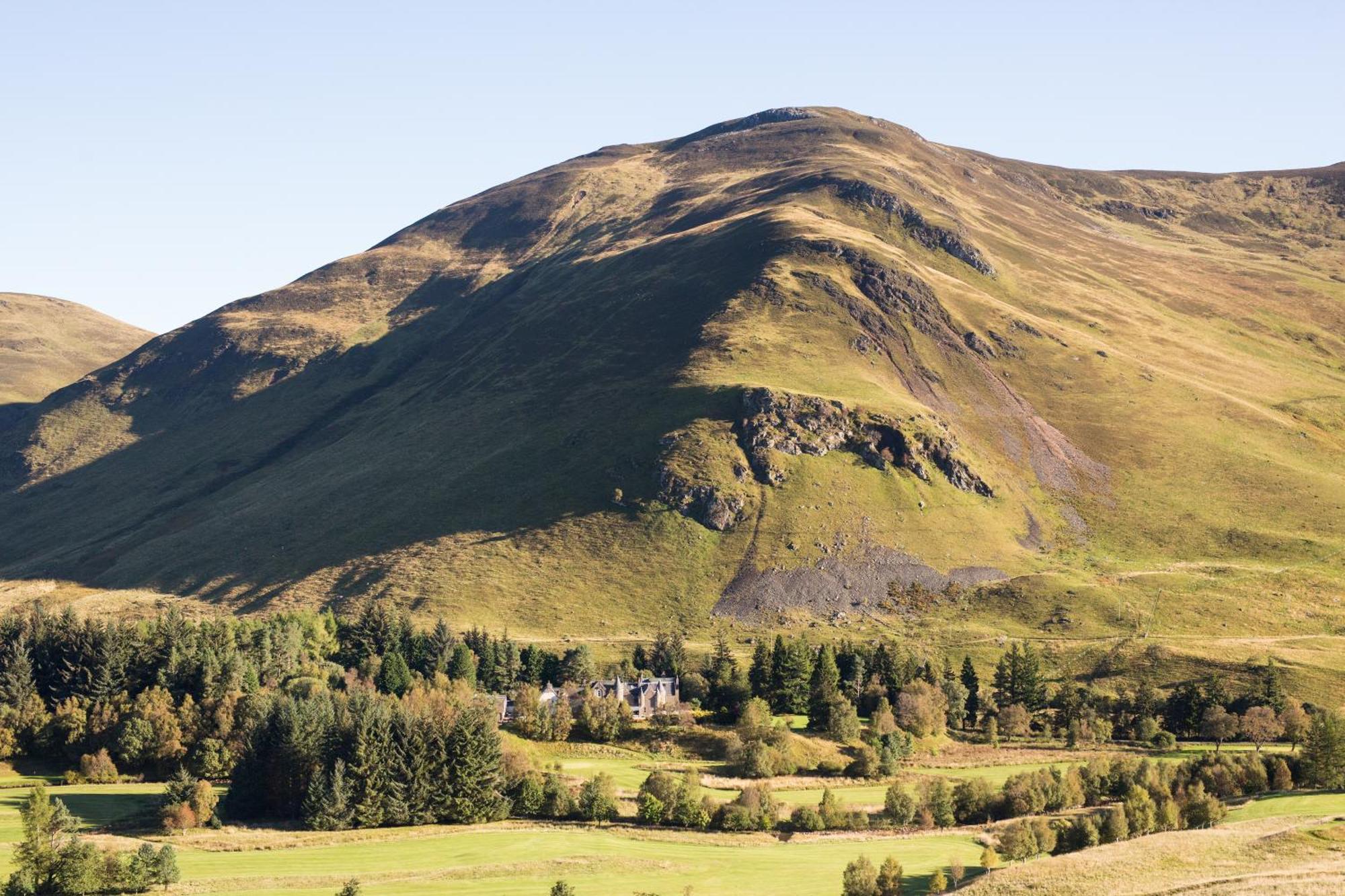 Dalmunzie Castle Hotel Spittal of Glenshee ภายนอก รูปภาพ
