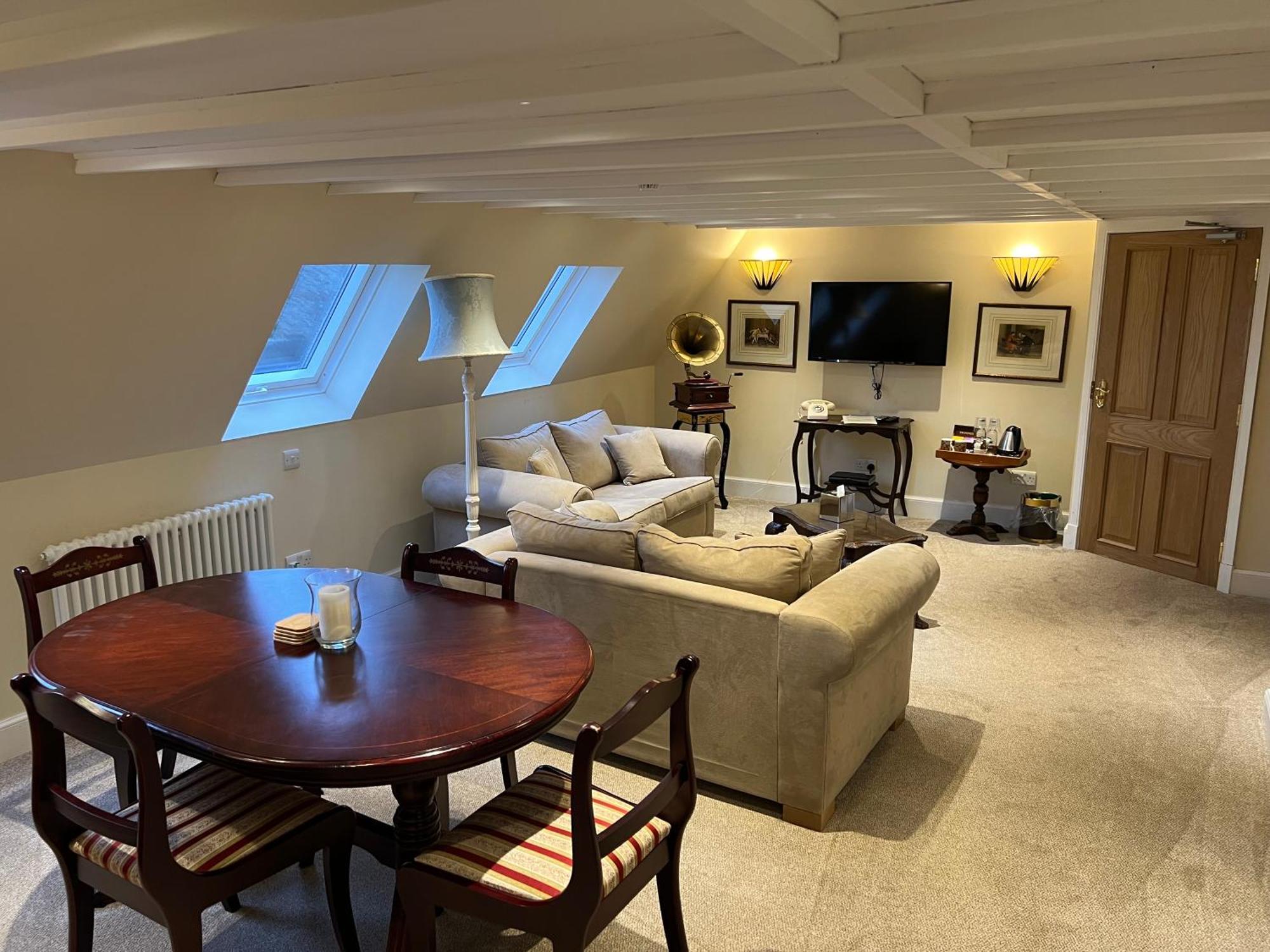 Dalmunzie Castle Hotel Spittal of Glenshee ภายนอก รูปภาพ